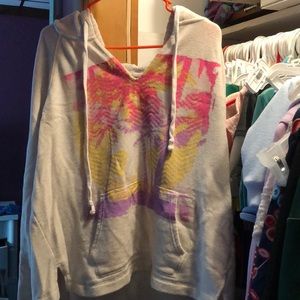 American eagle woman’s plus size sweatshirt